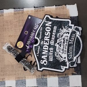 Sanderson's sister hocus pocus cross body bag.